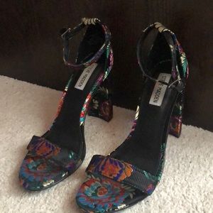 Steve Madden floral chunky heels